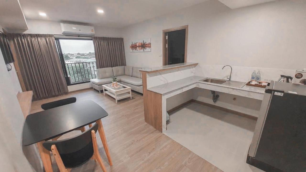 Nakara Hotel, Ubon Ratchathani Eksteriør billede