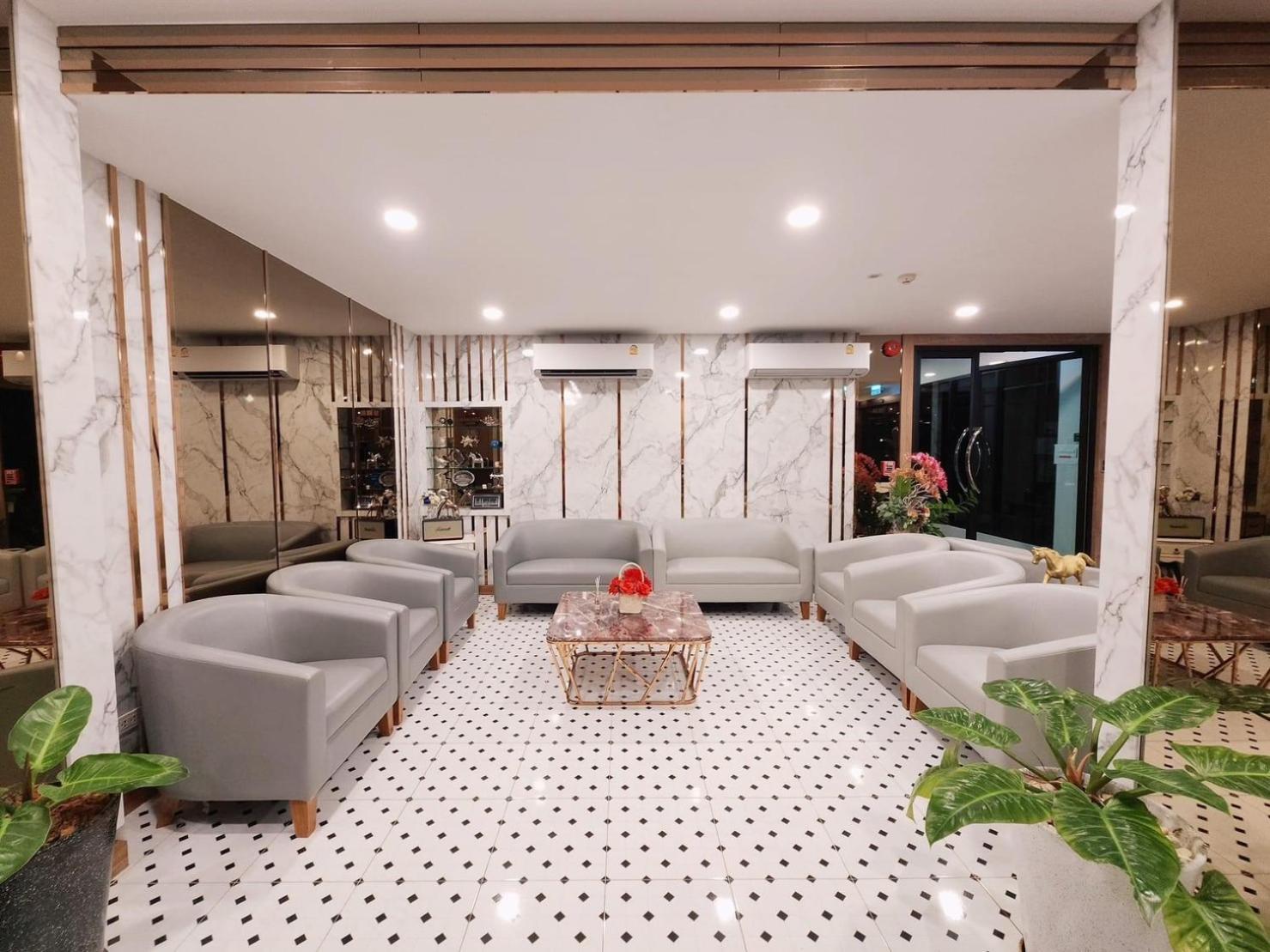 Nakara Hotel, Ubon Ratchathani Eksteriør billede