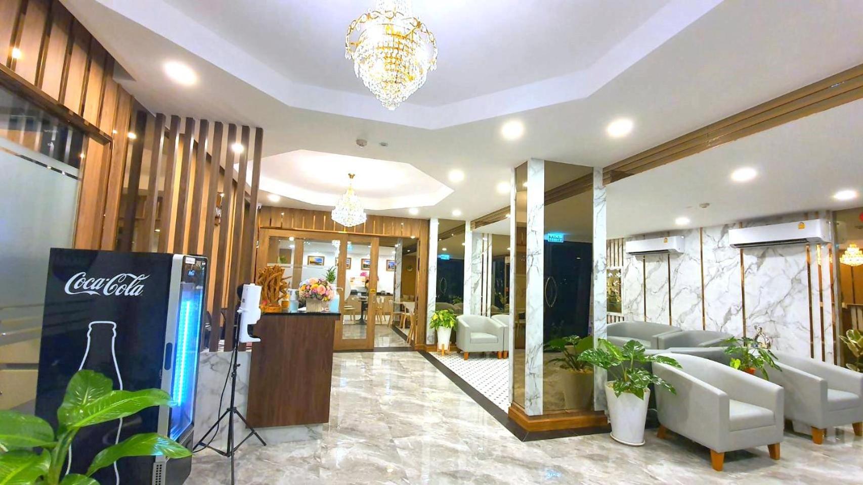 Nakara Hotel, Ubon Ratchathani Eksteriør billede